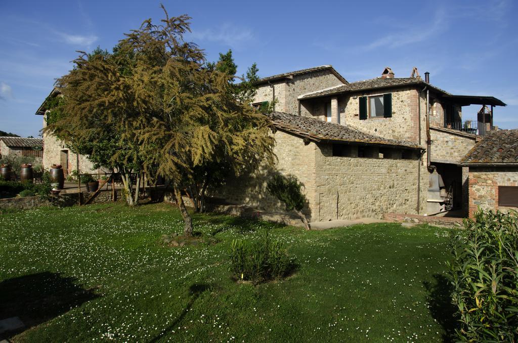 Agriturismo Poggio Bonelli คาสเตลนูโอโว เบราร์เดนกา ภายนอก รูปภาพ